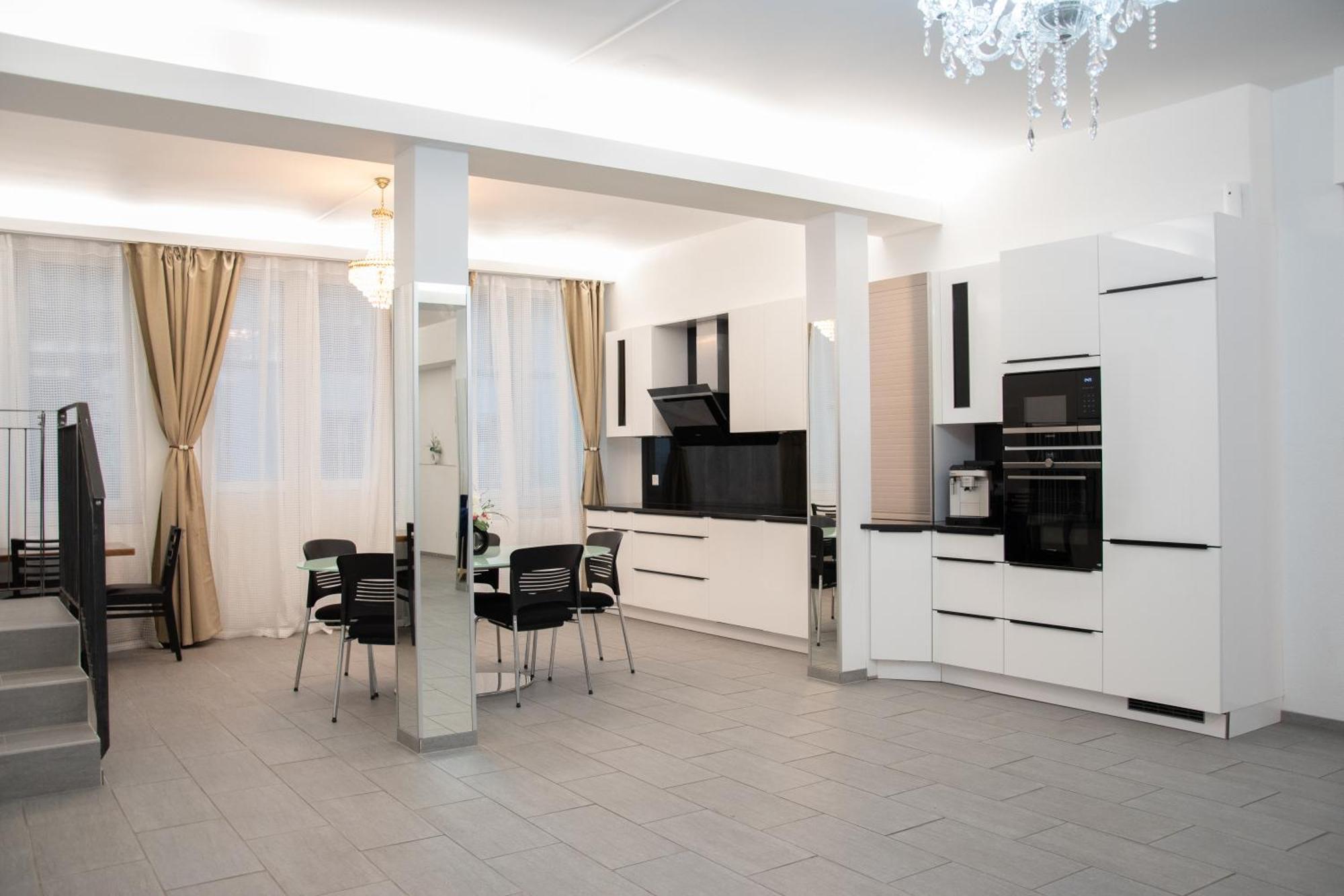 Guest Rooms Diamant Biel/Bienne Esterno foto